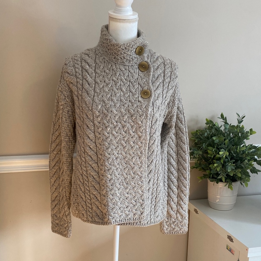 Aran wool sweater from Ireland